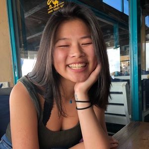 Meet your Posher, Mae-lou